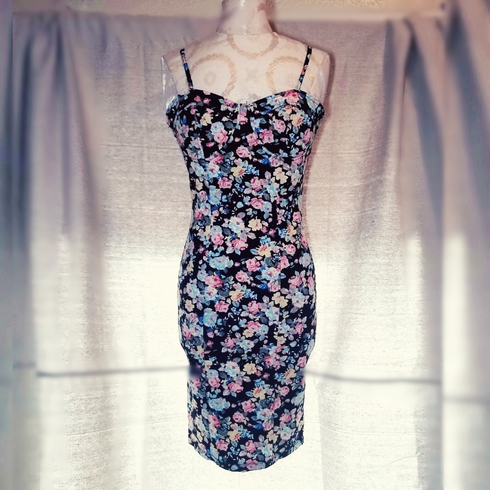 Floral Bustier Pin-up Midi